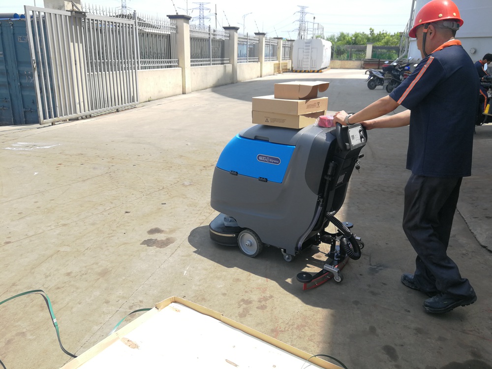 物流公司洗地機
